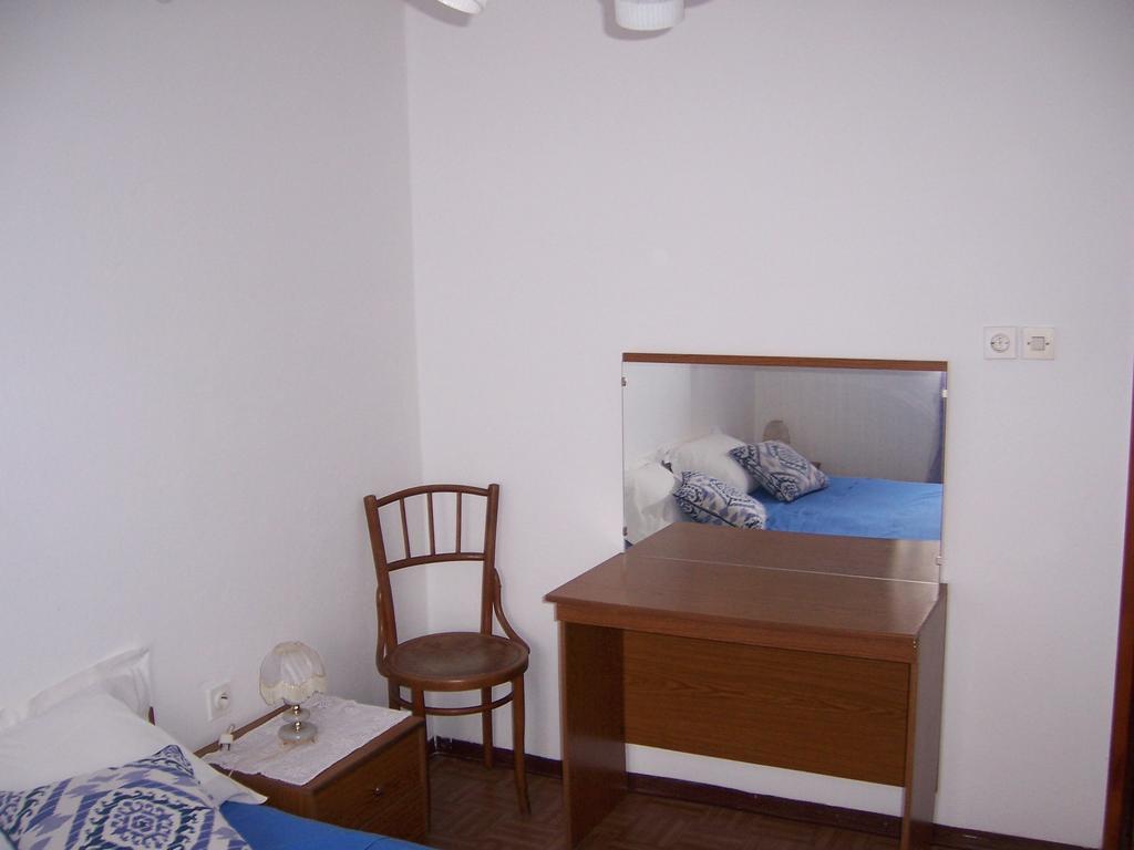 Apartment Dinka Kornić Værelse billede